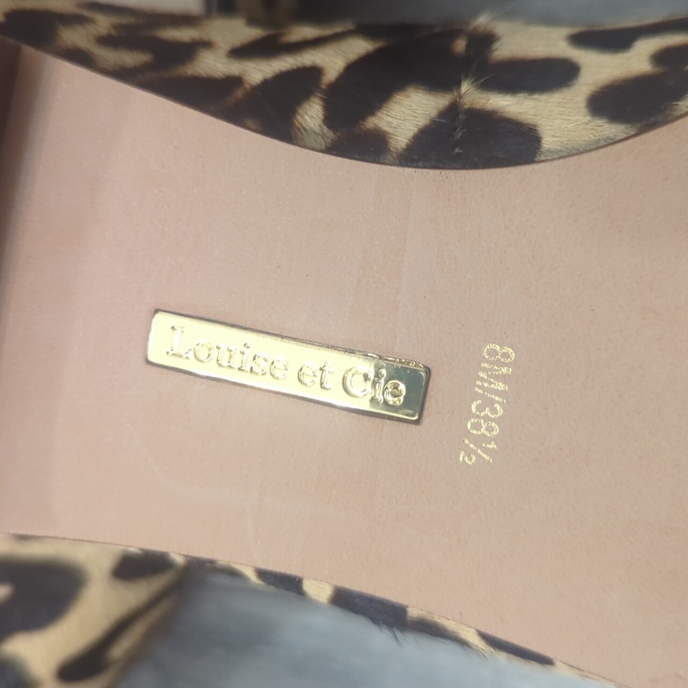 Louise et Cie Calf Hair Animal Print Flats NWOT - Picture 8 of 9